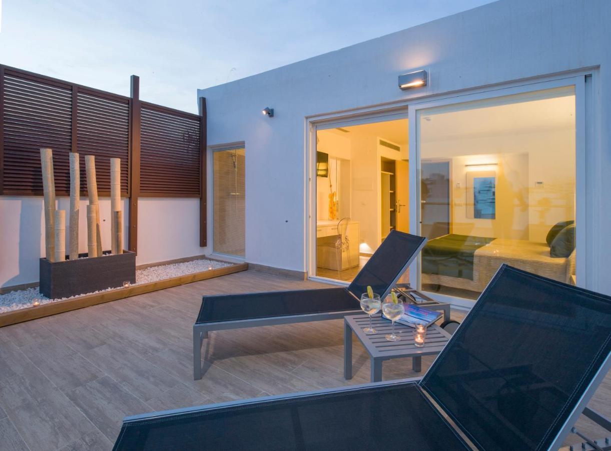 Hostal Mari Sant Antoni de Portmany Extérieur photo