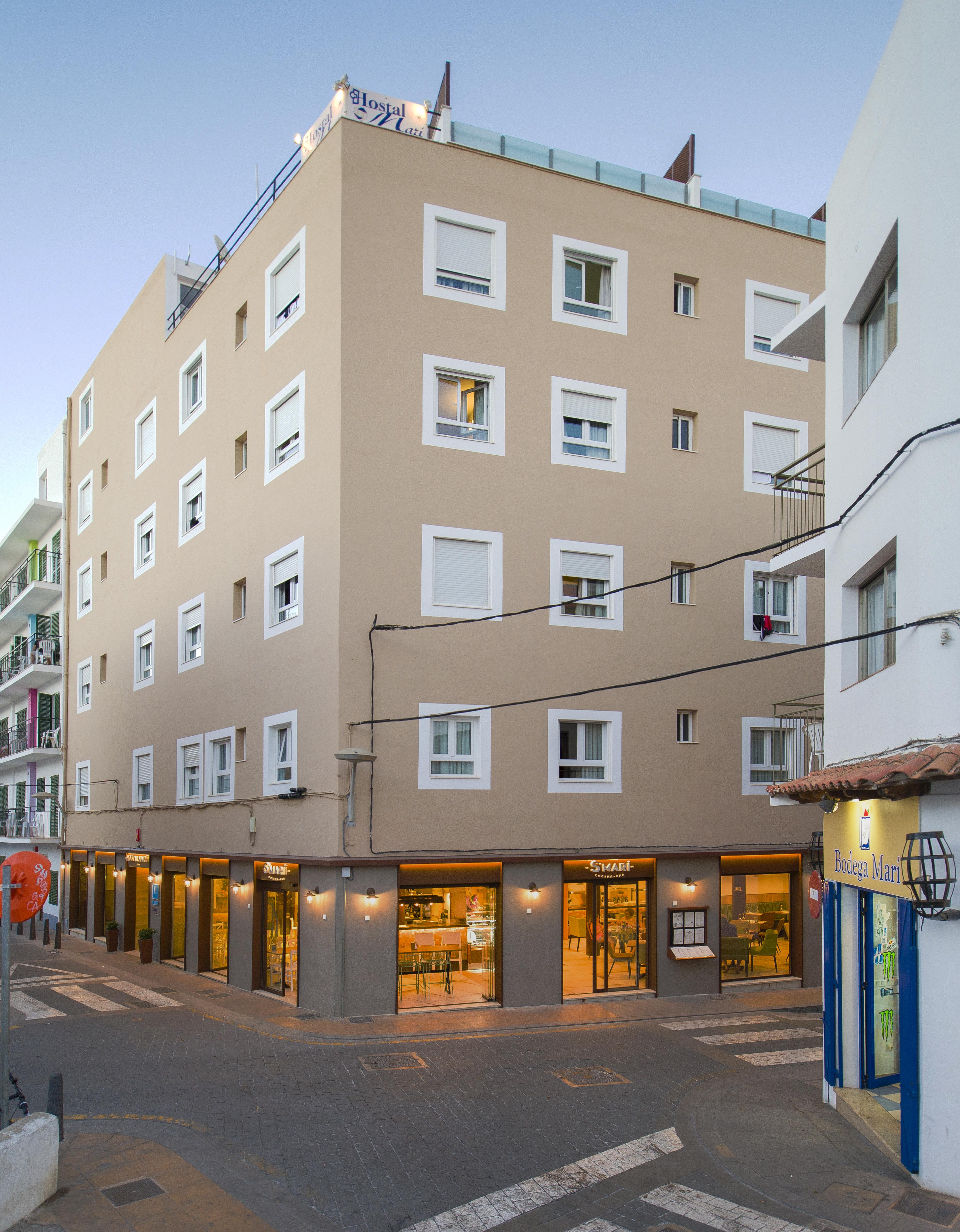 Hostal Mari Sant Antoni de Portmany Extérieur photo