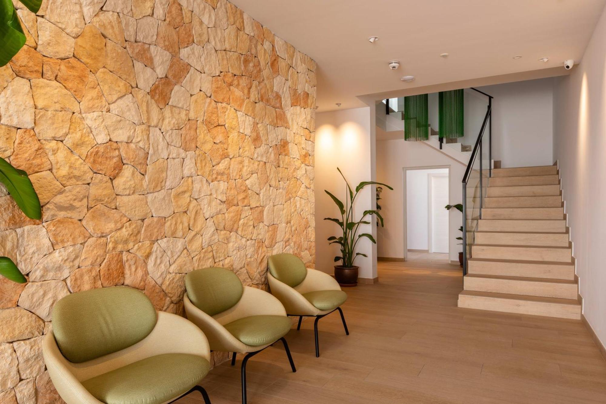 Hostal Mari Sant Antoni de Portmany Extérieur photo